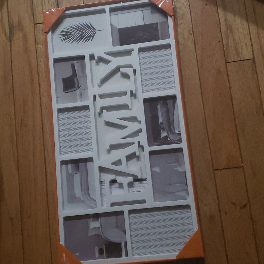 Family Picture Frame Wall White Frame Collage  NWT